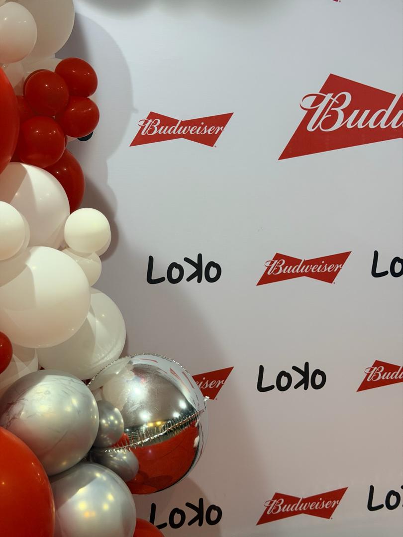 Budweiser 150th at LOꓘO